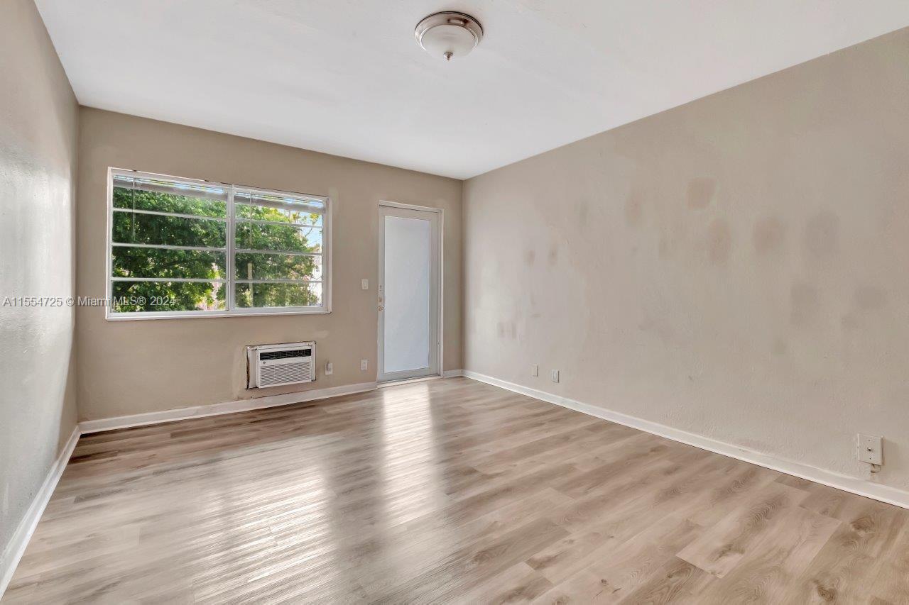1235 Euclid Ave 7, Miami Beach, Florida 33139, ,1 BathroomBathrooms,Residential,For Sale,1235 Euclid Ave 7,A11554725