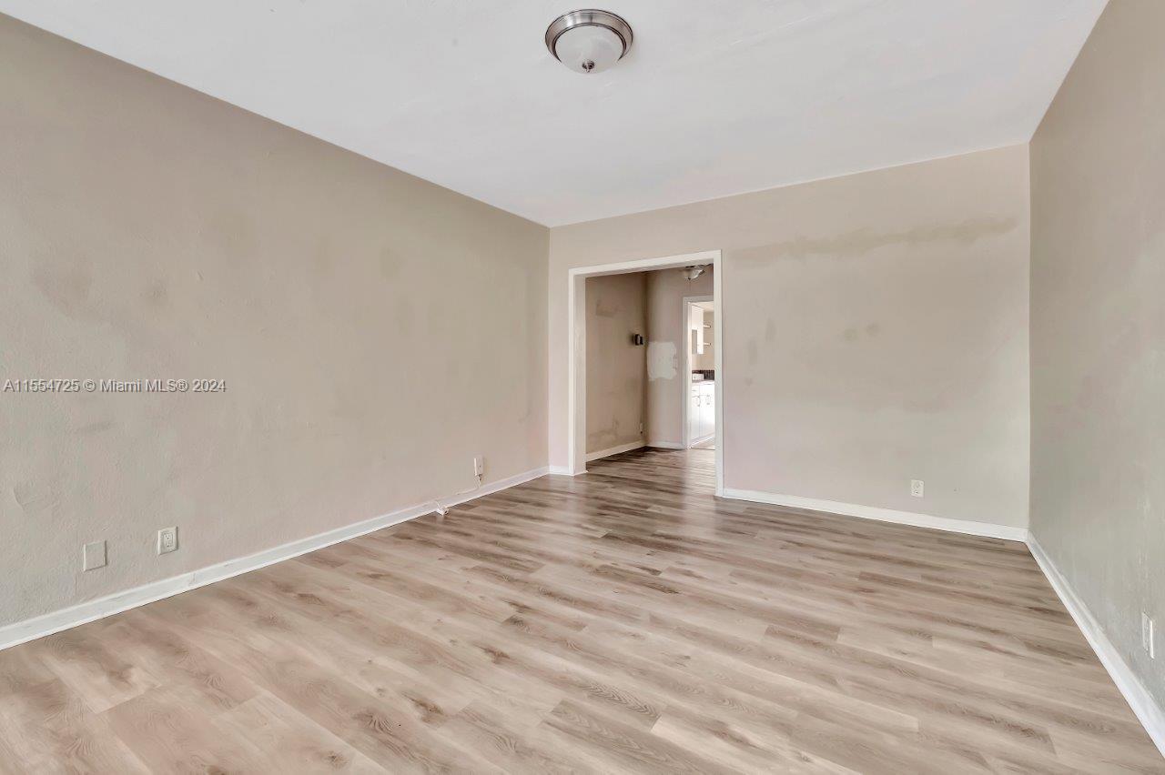 1235 Euclid Ave 7, Miami Beach, Florida 33139, ,1 BathroomBathrooms,Residential,For Sale,1235 Euclid Ave 7,A11554725