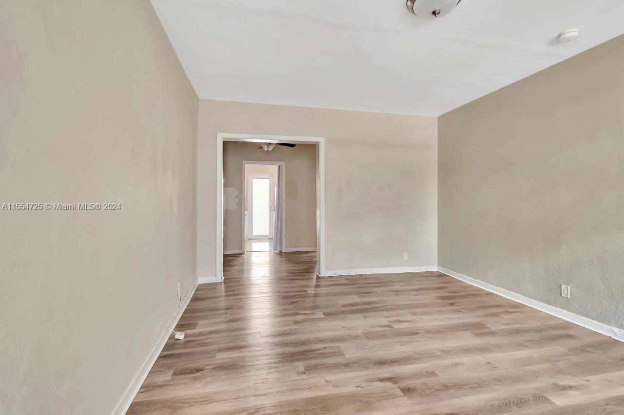 1235 Euclid Ave 7, Miami Beach, Florida 33139, ,1 BathroomBathrooms,Residential,For Sale,1235 Euclid Ave 7,A11554725