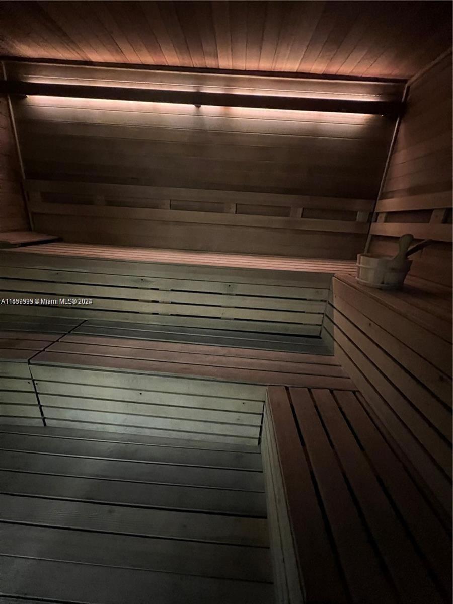 2101 S Ocean Dr 1104, Hollywood, Florida 33019, 2 Bedrooms Bedrooms, ,2 BathroomsBathrooms,Residentiallease,For Rent,2101 S Ocean Dr 1104,A11559939