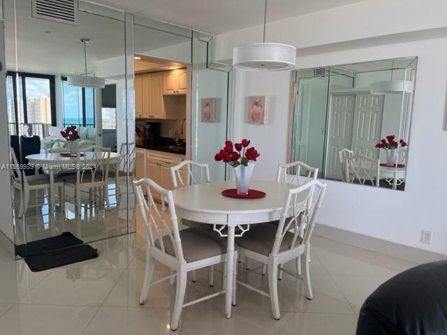 2101 S Ocean Dr 1104, Hollywood, Florida 33019, 2 Bedrooms Bedrooms, ,2 BathroomsBathrooms,Residentiallease,For Rent,2101 S Ocean Dr 1104,A11559939