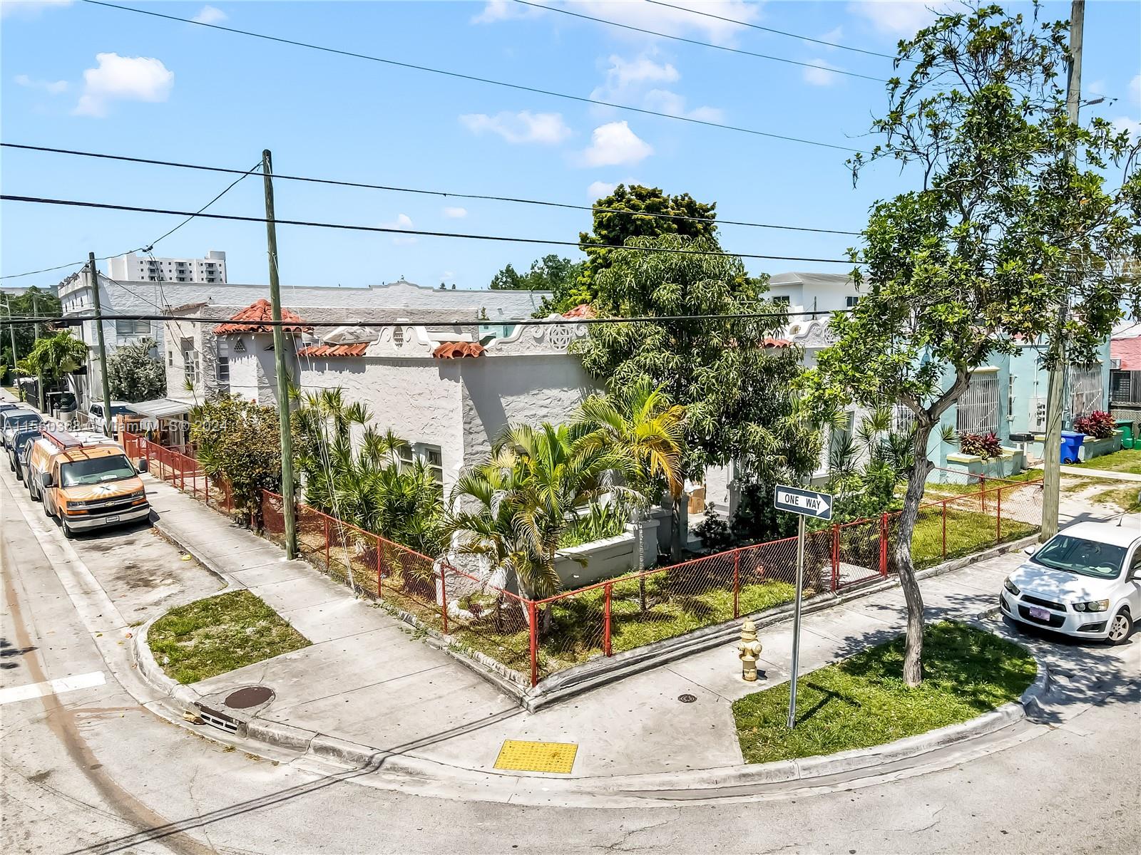 1011 SW 5th St, Miami, Florida 33130, ,Commercialsale,For Sale,1011 SW 5th St,A11560368