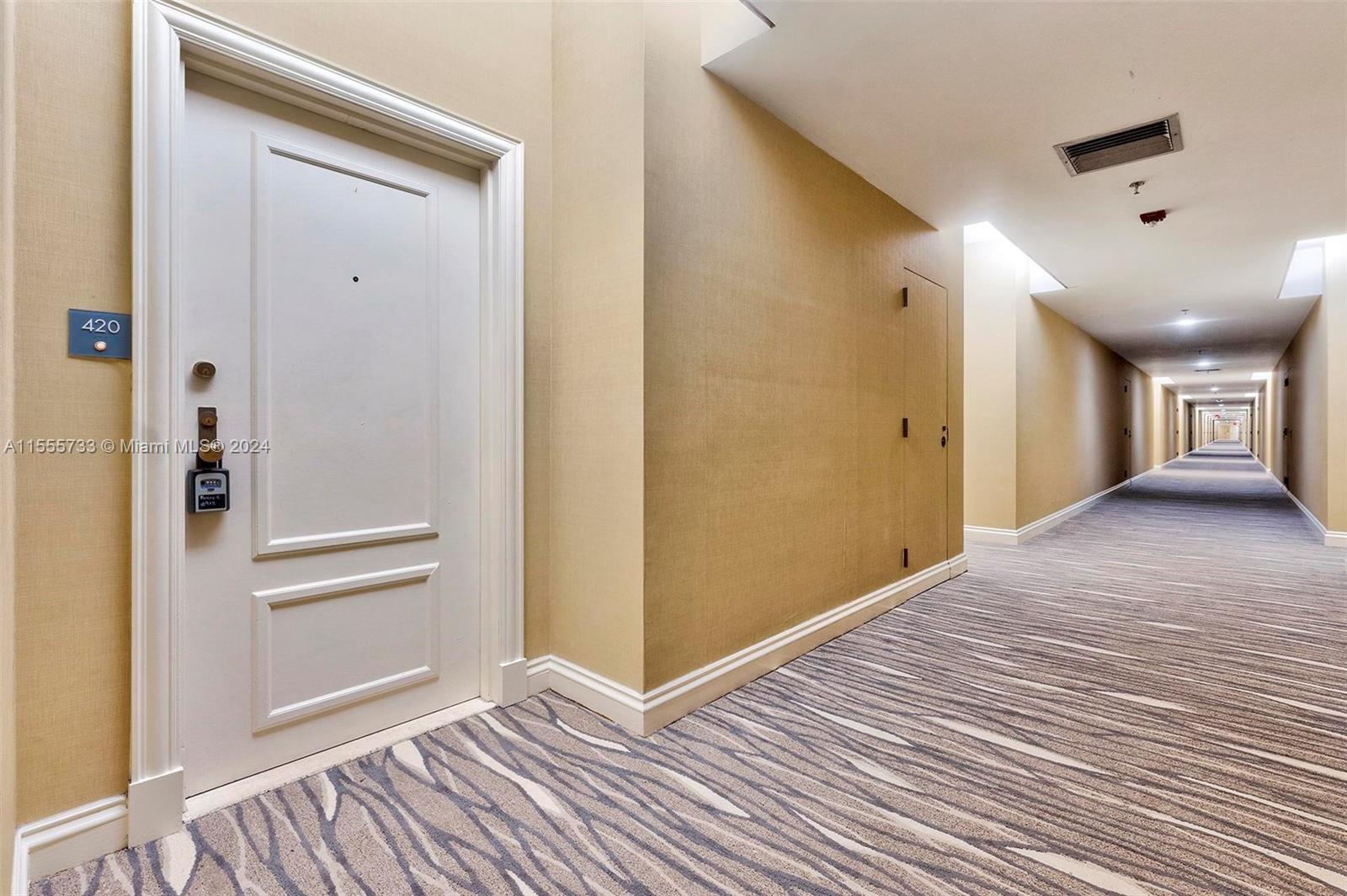 201 Crandon Blvd 420, Key Biscayne, Florida 33149, 1 Bedroom Bedrooms, ,1 BathroomBathrooms,Residential,For Sale,201 Crandon Blvd 420,A11555733
