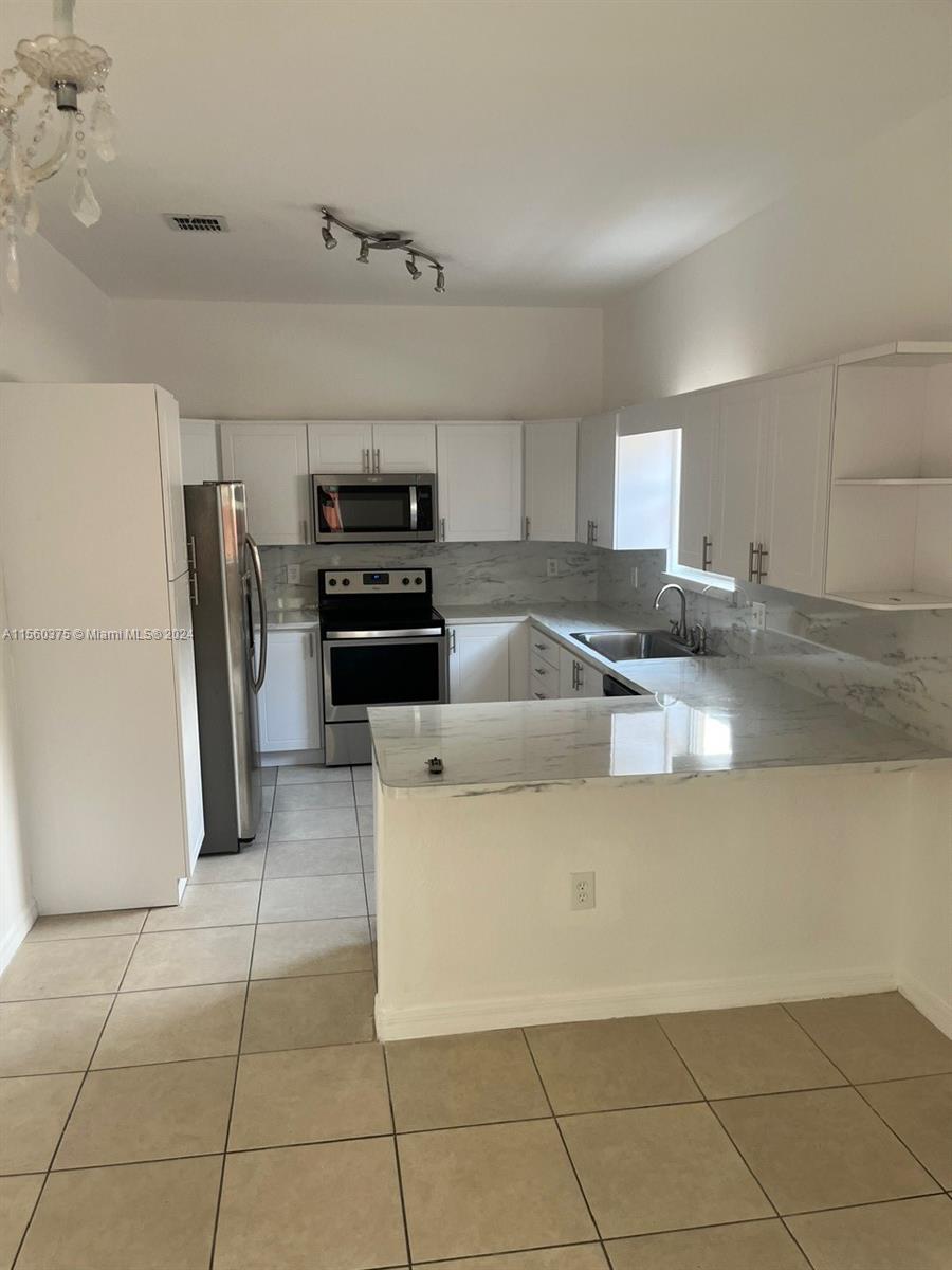 6101 SW 159th Ct, Miami, Florida 33193, 4 Bedrooms Bedrooms, ,2 BathroomsBathrooms,Residential,For Sale,6101 SW 159th Ct,A11560375