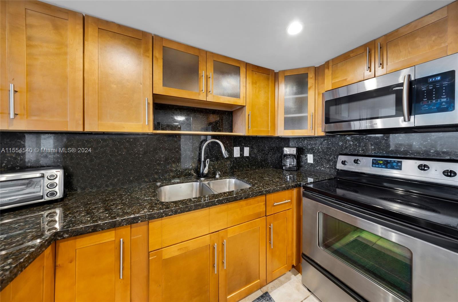 7928 West Dr 602, North Bay Village, Florida 33141, 1 Bedroom Bedrooms, ,1 BathroomBathrooms,Residentiallease,For Rent,7928 West Dr 602,A11554540