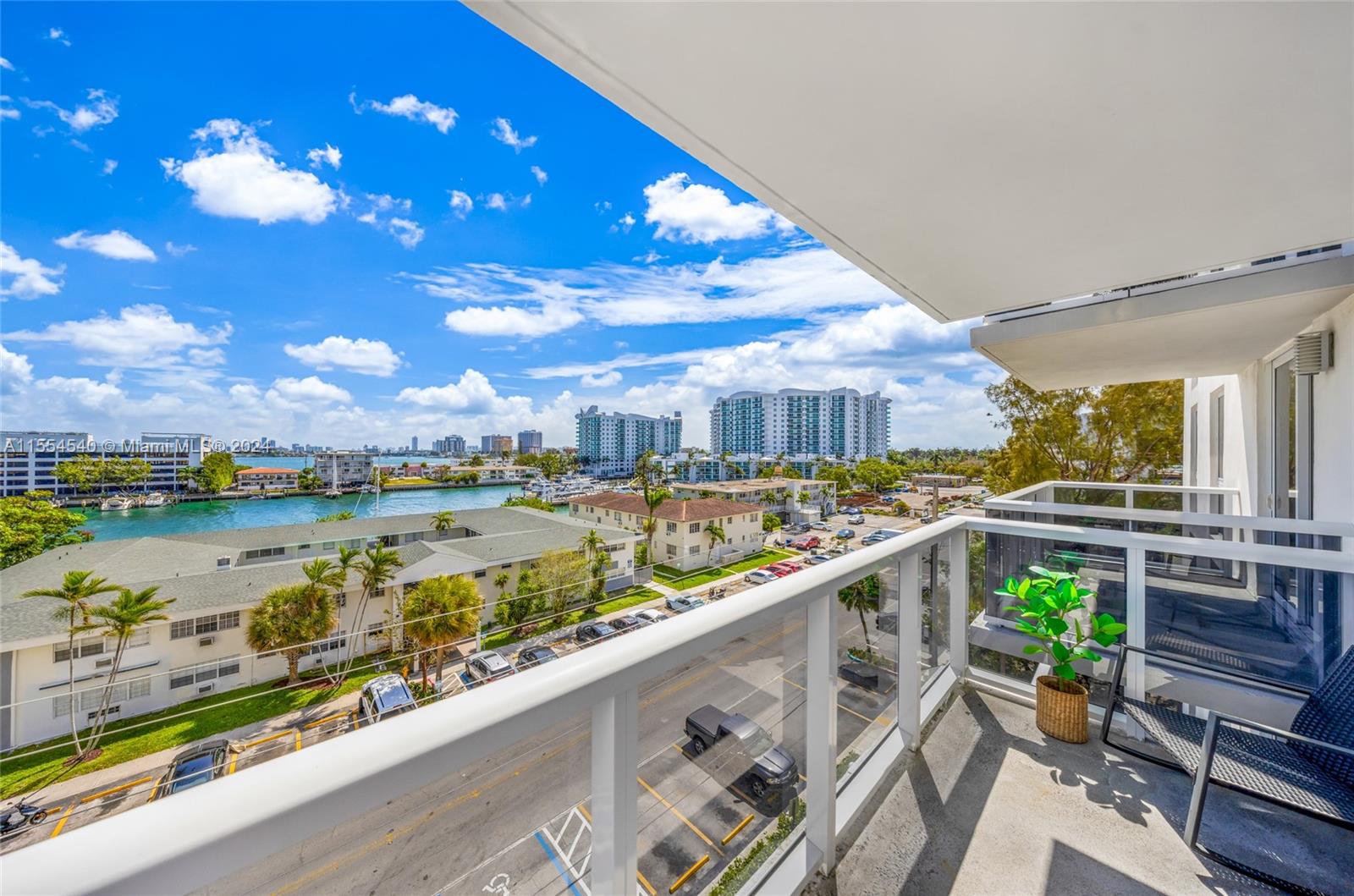 7928 West Dr 602, North Bay Village, Florida 33141, 1 Bedroom Bedrooms, ,1 BathroomBathrooms,Residentiallease,For Rent,7928 West Dr 602,A11554540