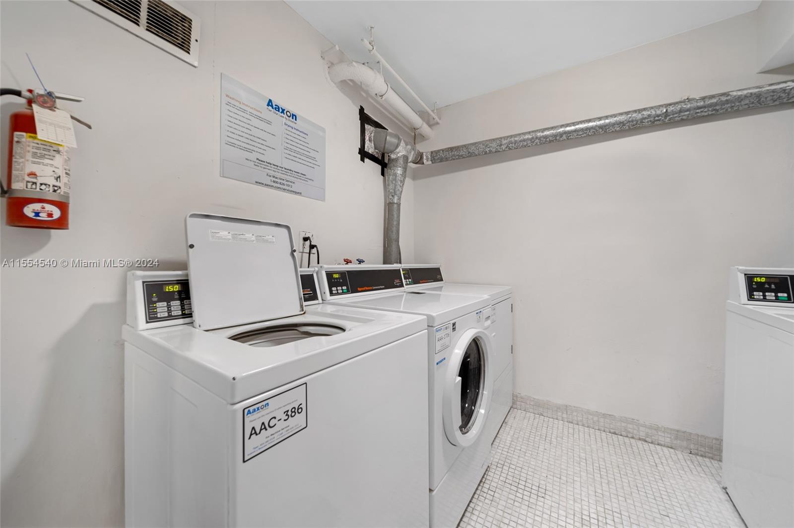 7928 West Dr 602, North Bay Village, Florida 33141, 1 Bedroom Bedrooms, ,1 BathroomBathrooms,Residentiallease,For Rent,7928 West Dr 602,A11554540