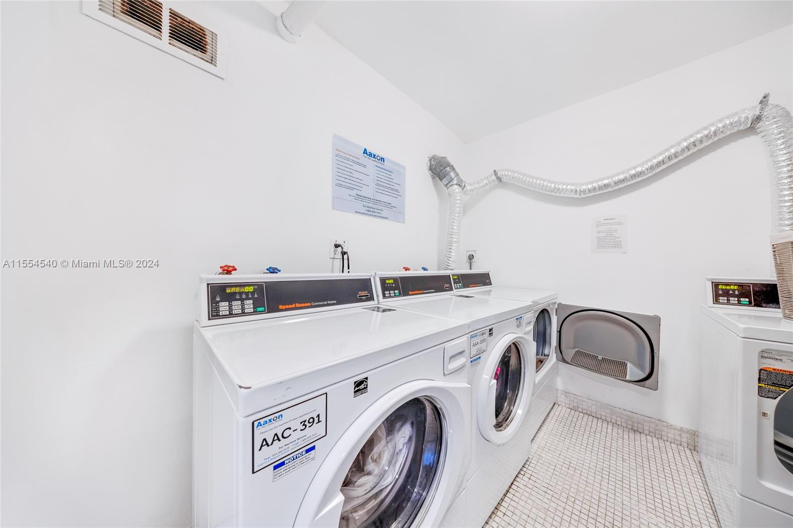 7928 West Dr 602, North Bay Village, Florida 33141, 1 Bedroom Bedrooms, ,1 BathroomBathrooms,Residentiallease,For Rent,7928 West Dr 602,A11554540
