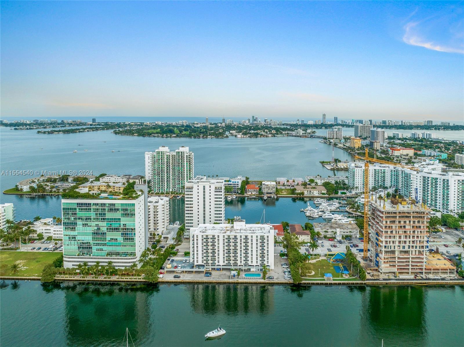 7928 West Dr 602, North Bay Village, Florida 33141, 1 Bedroom Bedrooms, ,1 BathroomBathrooms,Residentiallease,For Rent,7928 West Dr 602,A11554540