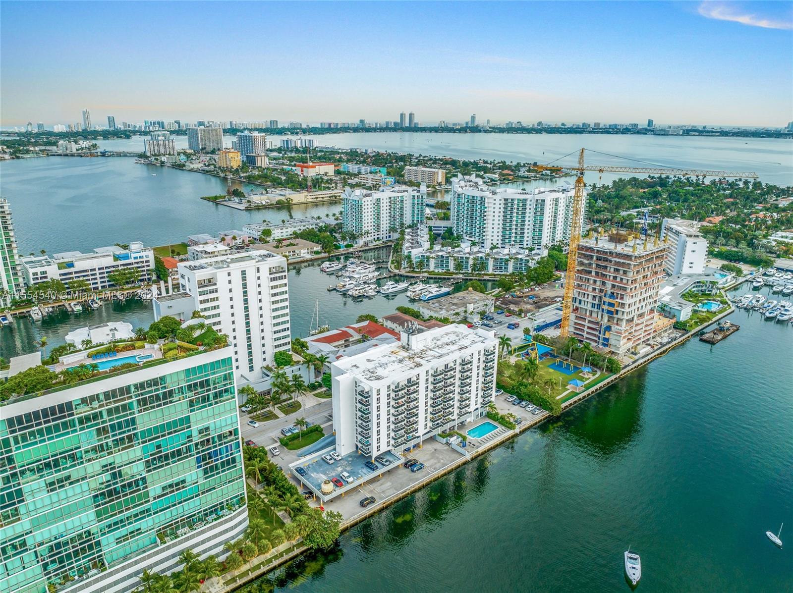 7928 West Dr 602, North Bay Village, Florida 33141, 1 Bedroom Bedrooms, ,1 BathroomBathrooms,Residentiallease,For Rent,7928 West Dr 602,A11554540
