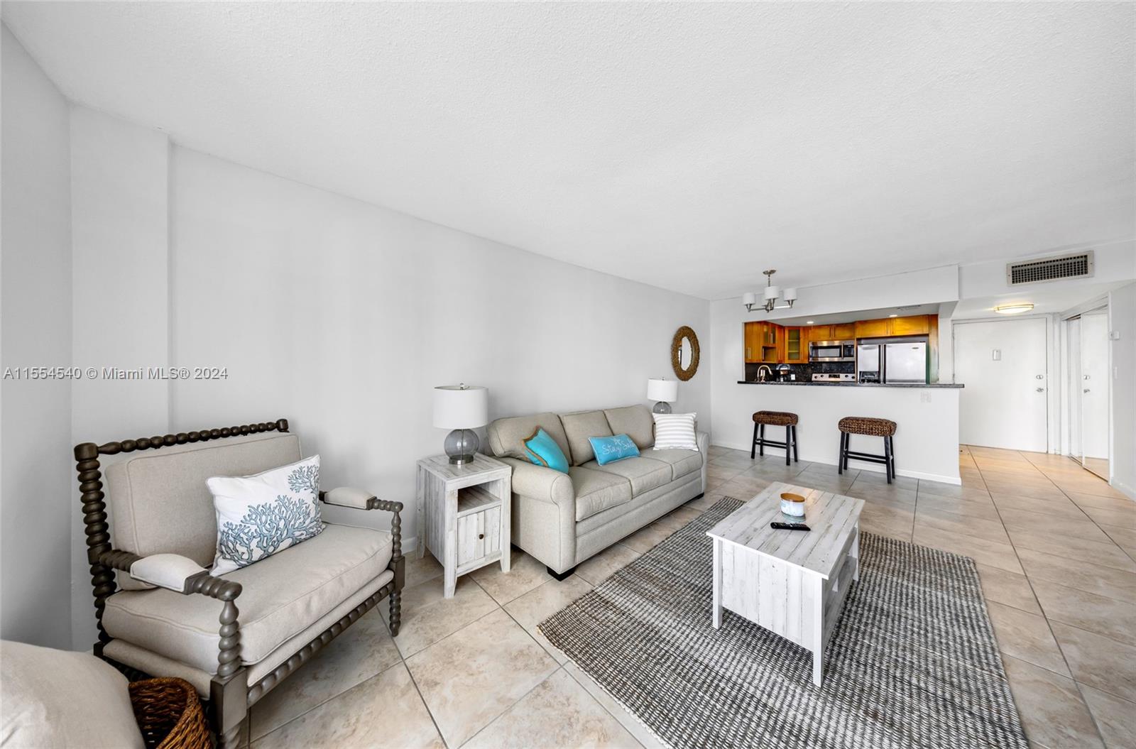 7928 West Dr 602, North Bay Village, Florida 33141, 1 Bedroom Bedrooms, ,1 BathroomBathrooms,Residentiallease,For Rent,7928 West Dr 602,A11554540