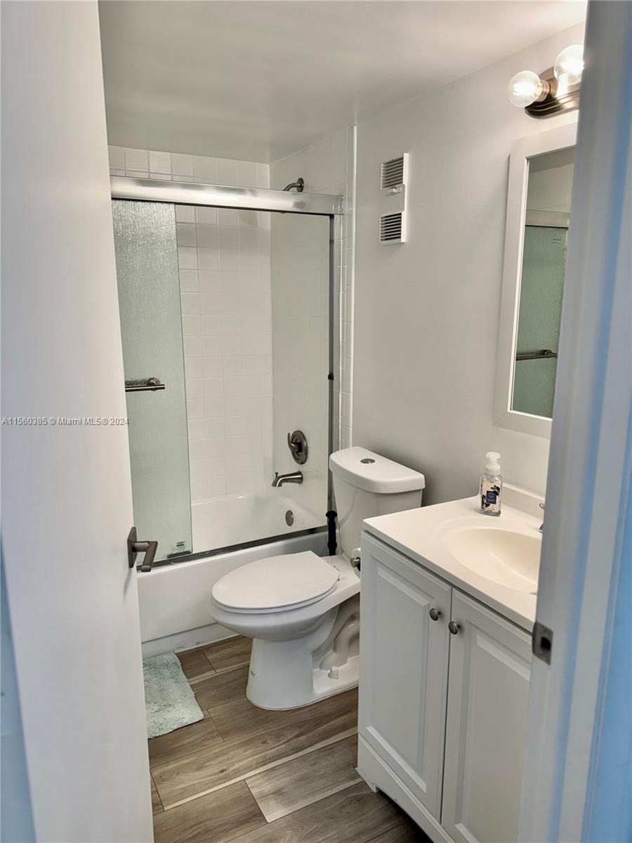7840 NW 50th St 205, Lauderhill, Florida 33351, 2 Bedrooms Bedrooms, ,2 BathroomsBathrooms,Residential,For Sale,7840 NW 50th St 205,A11560385