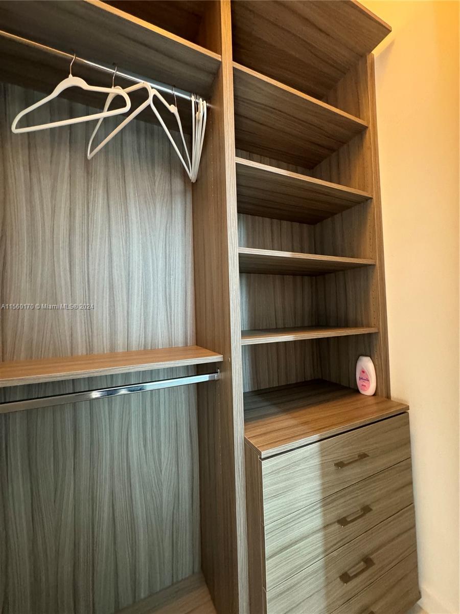 501 NE 31st St 4006, Miami, Florida 33137, 3 Bedrooms Bedrooms, ,2 BathroomsBathrooms,Residentiallease,For Rent,501 NE 31st St 4006,A11560170