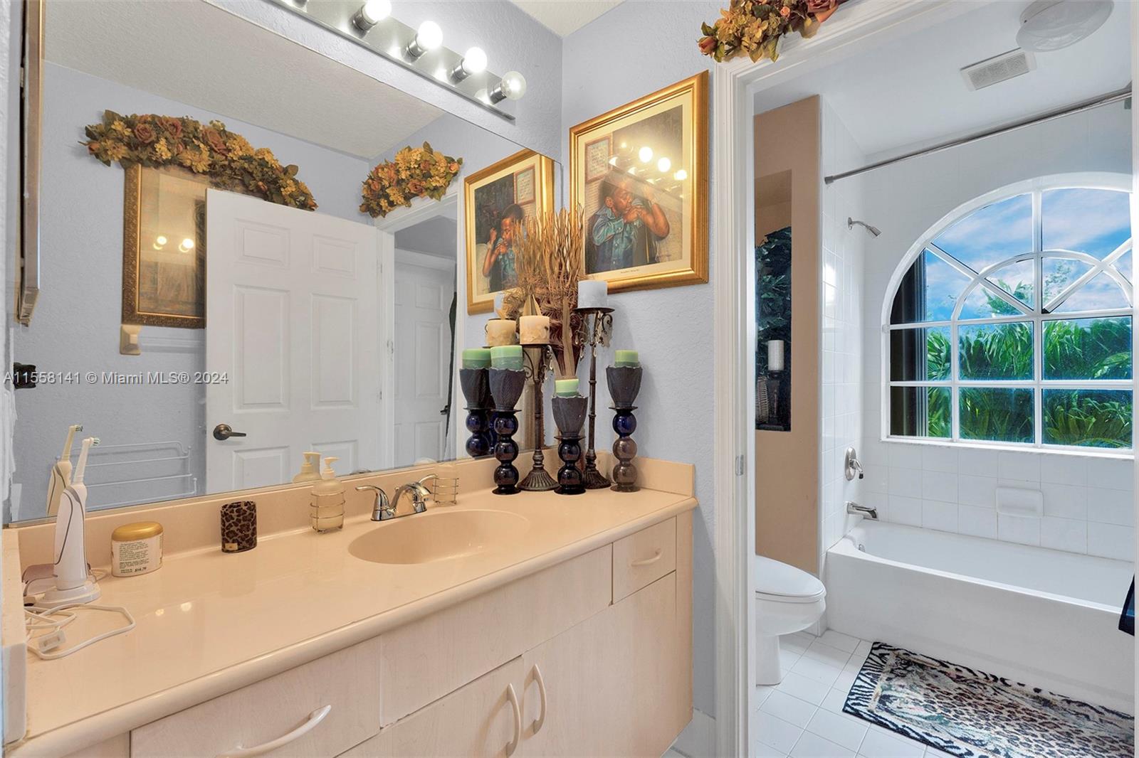 2234 SW 164th Ave, Miramar, Florida 33027, 6 Bedrooms Bedrooms, ,4 BathroomsBathrooms,Residential,For Sale,2234 SW 164th Ave,A11558141