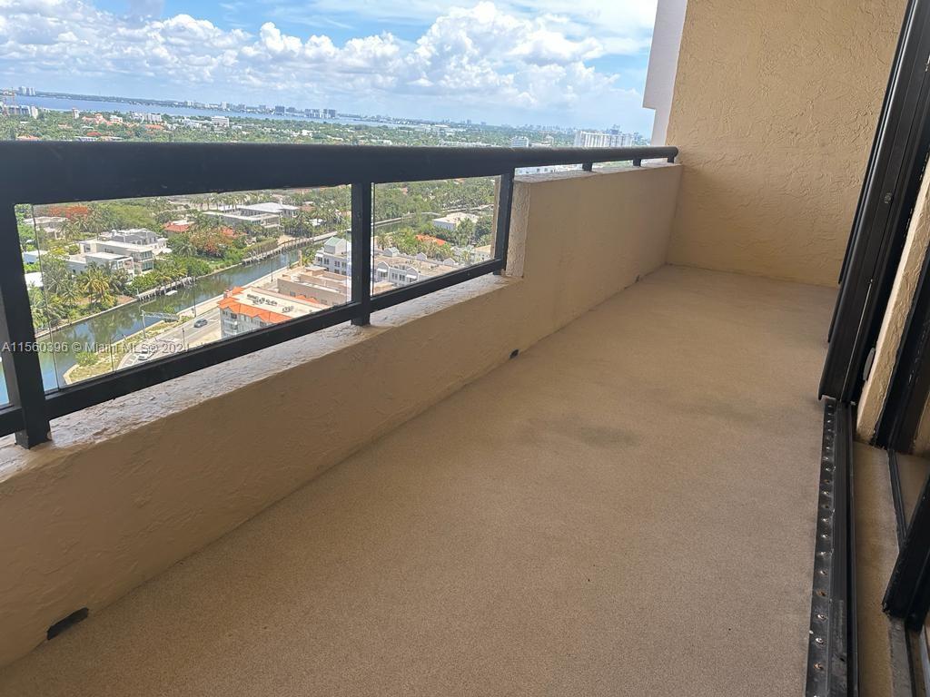 2555 Collins Ave 2410, Miami Beach, Florida 33140, 1 Bedroom Bedrooms, ,1 BathroomBathrooms,Residentiallease,For Rent,2555 Collins Ave 2410,A11560396