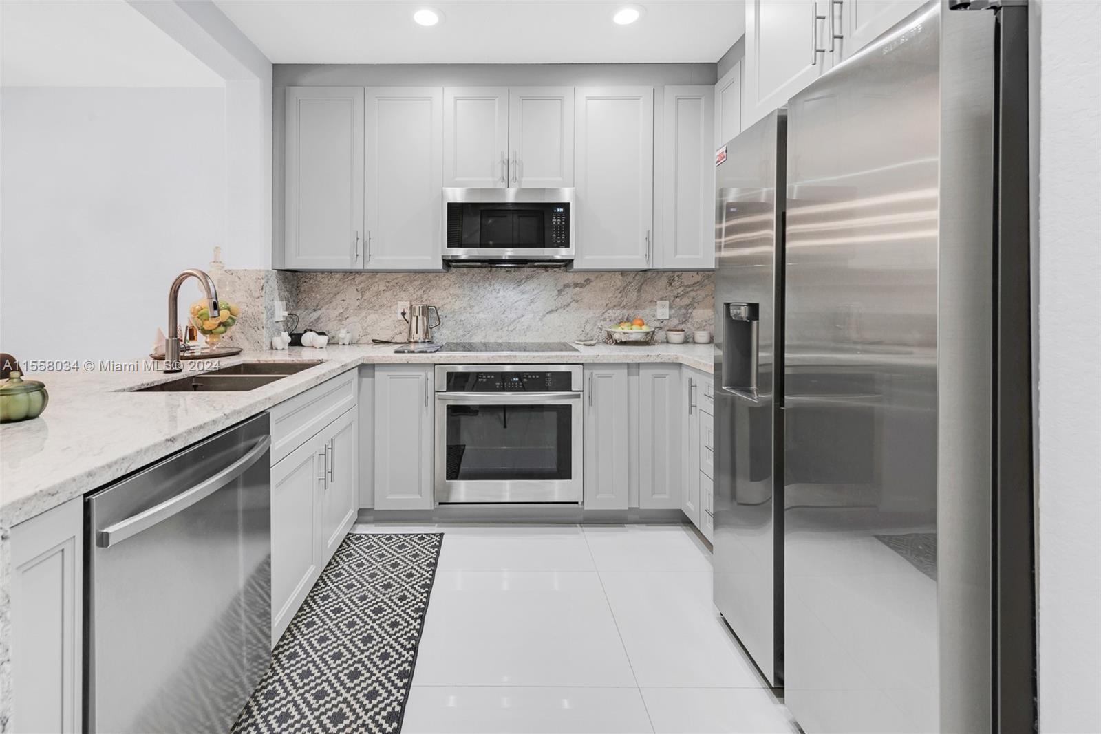 417 SW 147th Ave 109, Pembroke Pines, Florida 33027, 2 Bedrooms Bedrooms, ,2 BathroomsBathrooms,Residential,For Sale,417 SW 147th Ave 109,A11558034