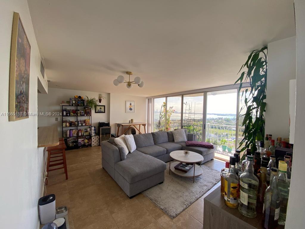 7601 E Treasure Dr 1611, North Bay Village, Florida 33141, 2 Bedrooms Bedrooms, ,2 BathroomsBathrooms,Residentiallease,For Rent,7601 E Treasure Dr 1611,A11560188