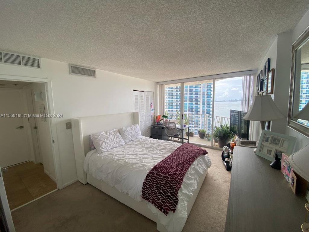 7601 E Treasure Dr 1611, North Bay Village, Florida 33141, 2 Bedrooms Bedrooms, ,2 BathroomsBathrooms,Residentiallease,For Rent,7601 E Treasure Dr 1611,A11560188