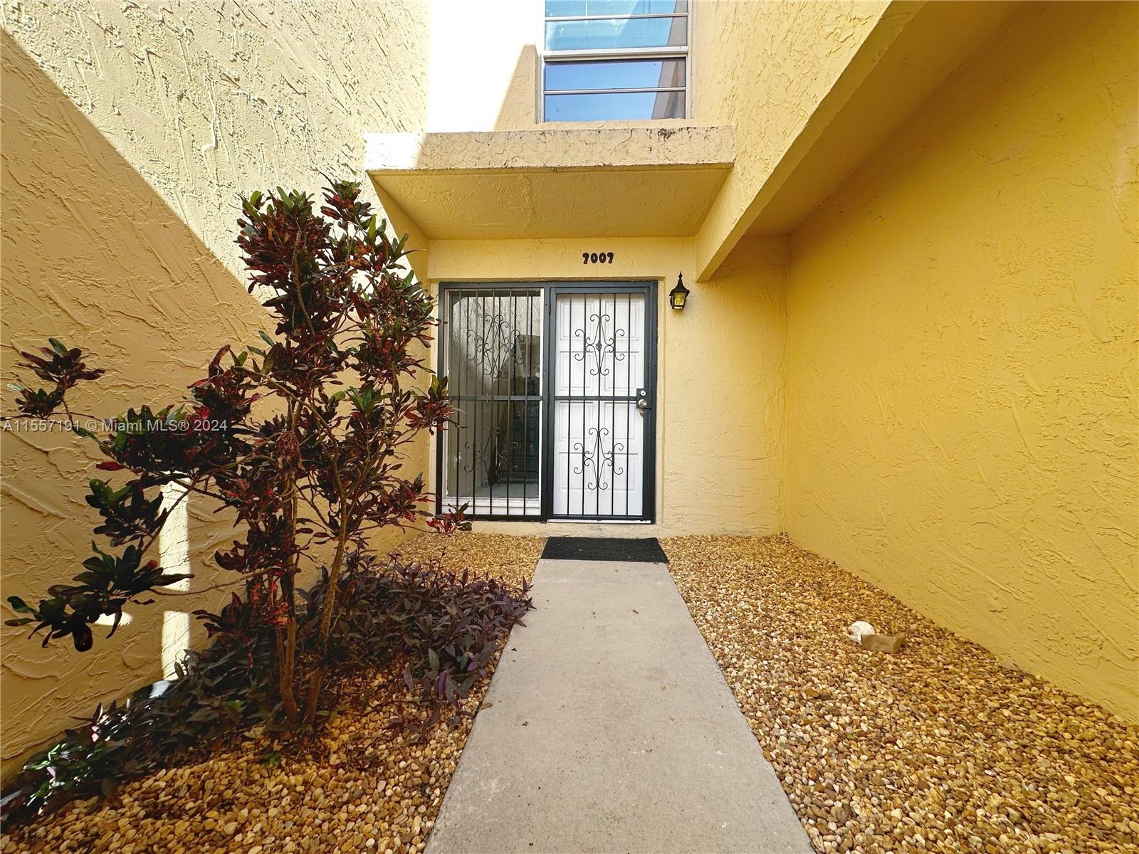 9009 NE 4th ave Rd, Miami Shores, Florida 33138, 2 Bedrooms Bedrooms, ,1 BathroomBathrooms,Residential,For Sale,9009 NE 4th ave Rd,A11557191