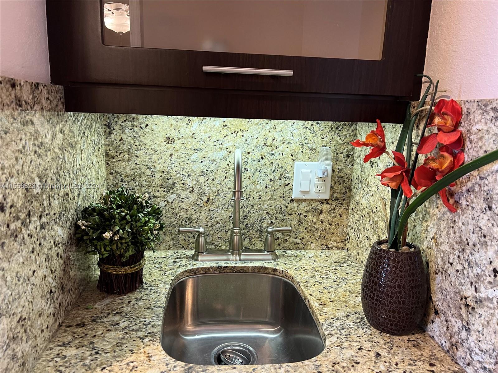 3725 S Ocean Dr 723, Hollywood, Florida 33019, 3 Bedrooms Bedrooms, ,2 BathroomsBathrooms,Residentiallease,For Rent,3725 S Ocean Dr 723,A11556823