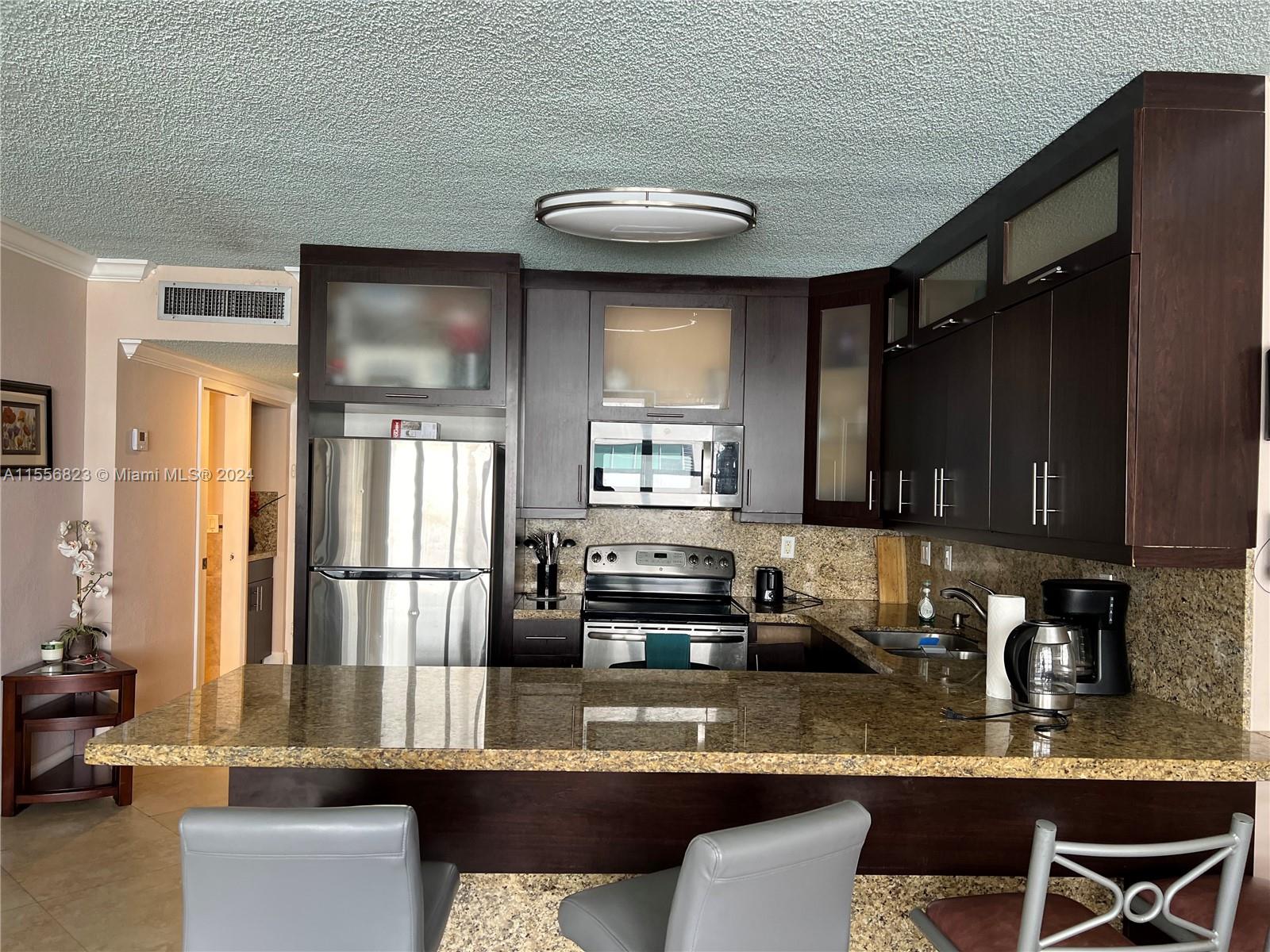 3725 S Ocean Dr 723, Hollywood, Florida 33019, 3 Bedrooms Bedrooms, ,2 BathroomsBathrooms,Residentiallease,For Rent,3725 S Ocean Dr 723,A11556823