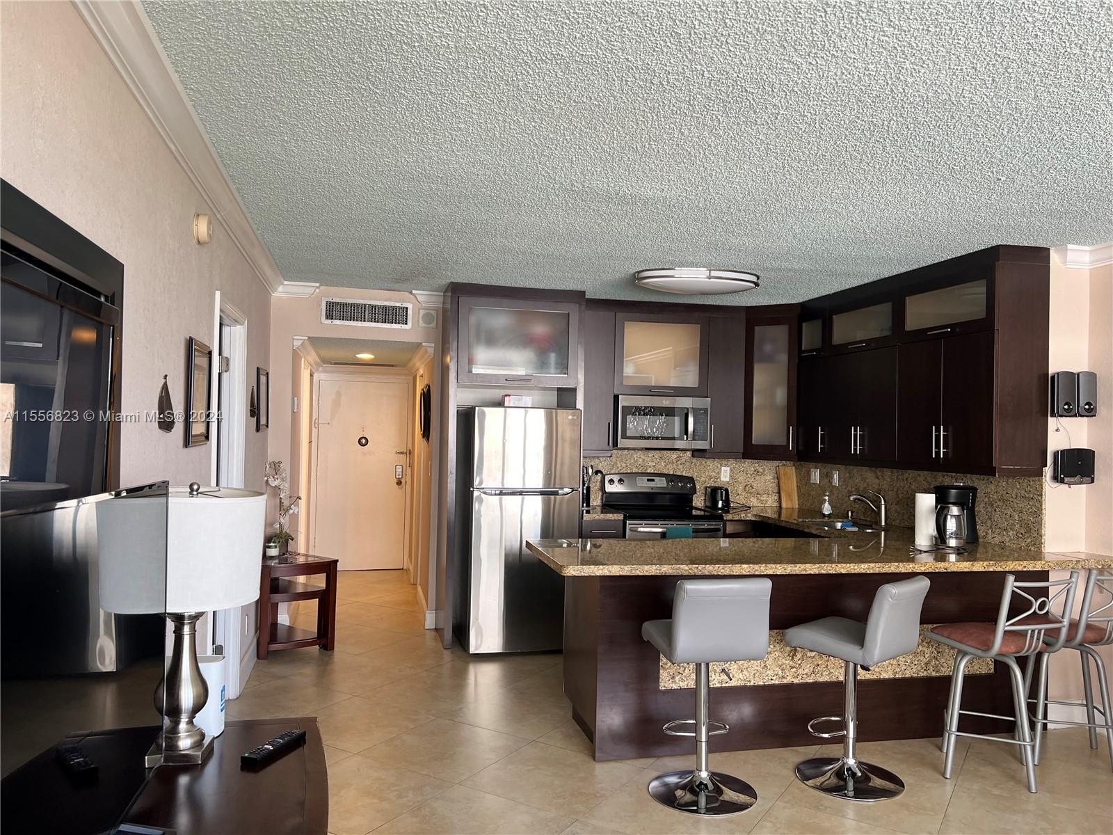 3725 S Ocean Dr 723, Hollywood, Florida 33019, 3 Bedrooms Bedrooms, ,2 BathroomsBathrooms,Residentiallease,For Rent,3725 S Ocean Dr 723,A11556823