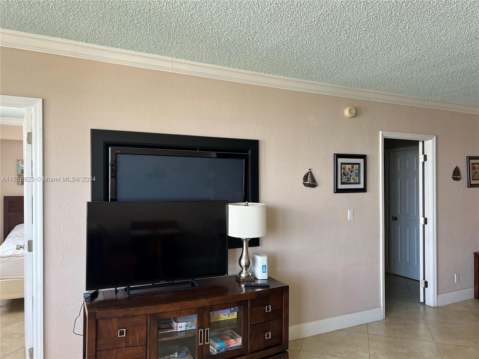 3725 S Ocean Dr 723, Hollywood, Florida 33019, 3 Bedrooms Bedrooms, ,2 BathroomsBathrooms,Residentiallease,For Rent,3725 S Ocean Dr 723,A11556823