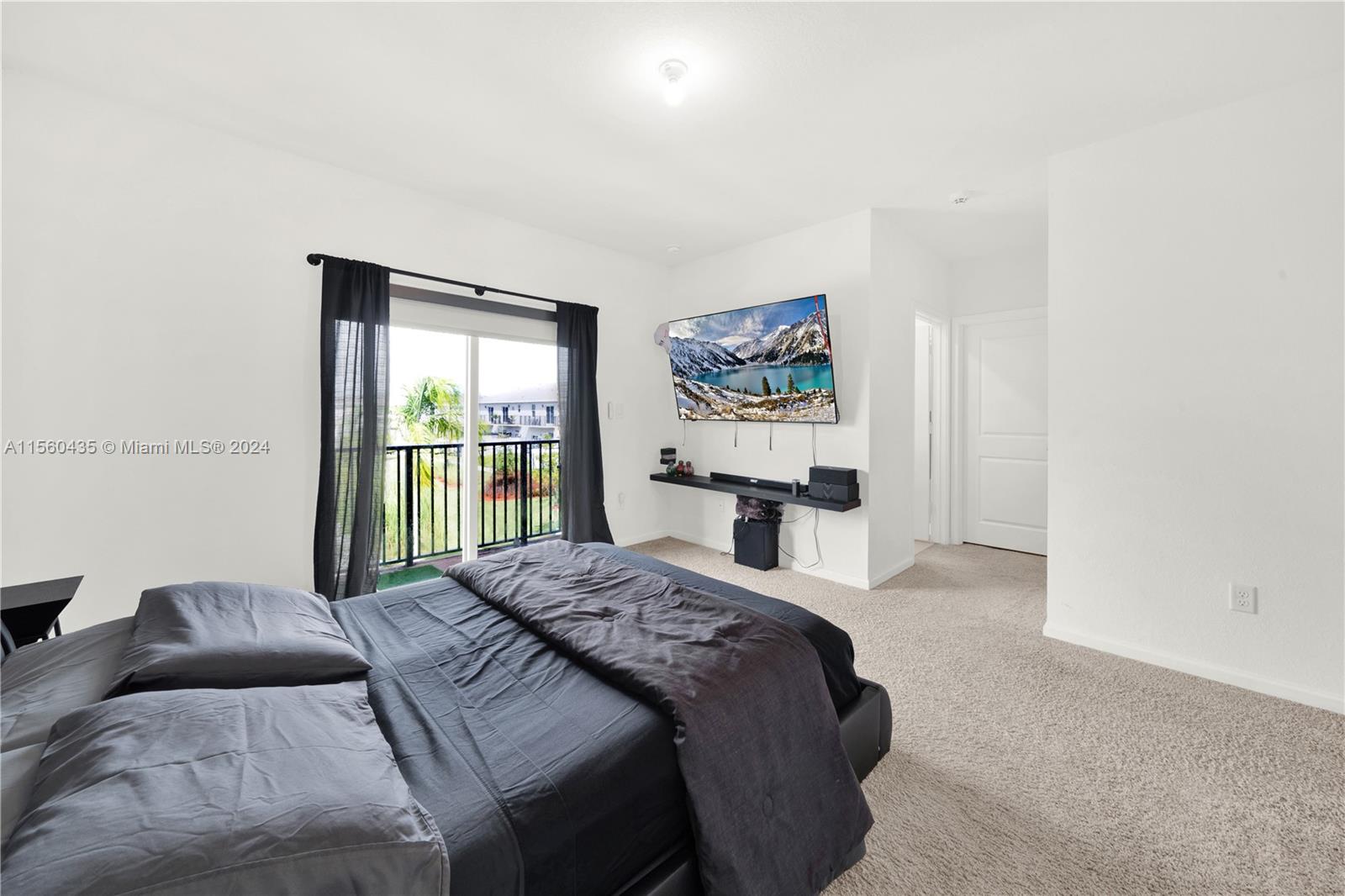 805 SE 18th St 805, Homestead, Florida 33034, 3 Bedrooms Bedrooms, ,2 BathroomsBathrooms,Residentiallease,For Rent,805 SE 18th St 805,A11560435