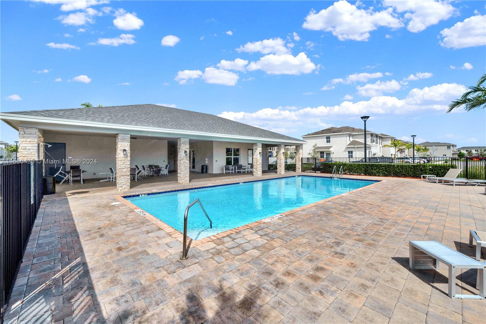 805 SE 18th St 805, Homestead, Florida 33034, 3 Bedrooms Bedrooms, ,2 BathroomsBathrooms,Residentiallease,For Rent,805 SE 18th St 805,A11560435