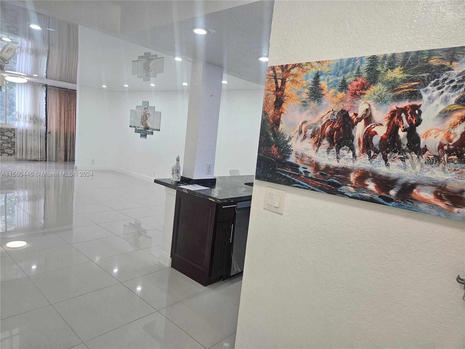 301 NE 14th Ave 207, Hallandale Beach, Florida 33009, 2 Bedrooms Bedrooms, ,2 BathroomsBathrooms,Residential,For Sale,301 NE 14th Ave 207,A11560446