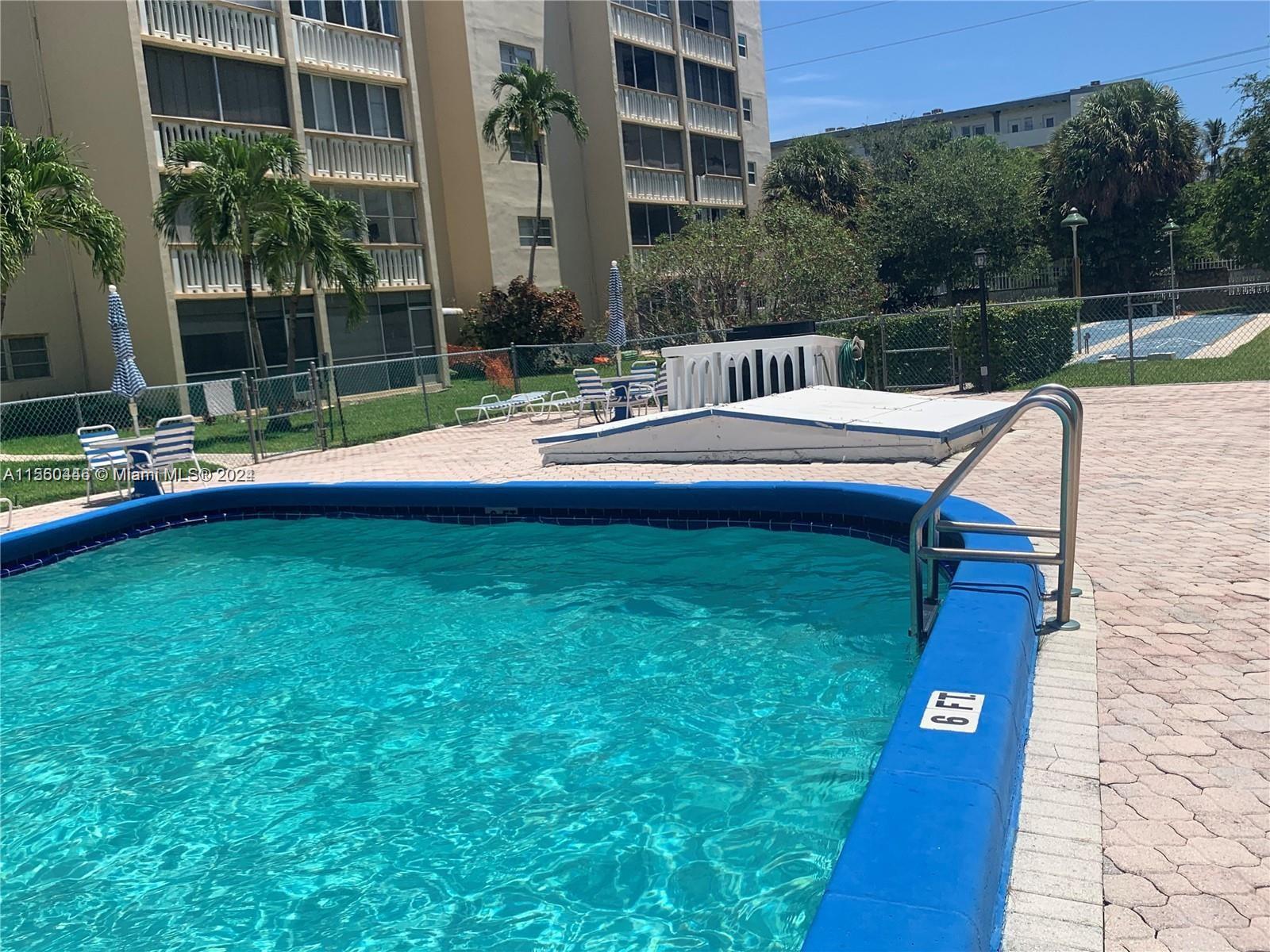 301 NE 14th Ave 207, Hallandale Beach, Florida 33009, 2 Bedrooms Bedrooms, ,2 BathroomsBathrooms,Residential,For Sale,301 NE 14th Ave 207,A11560446