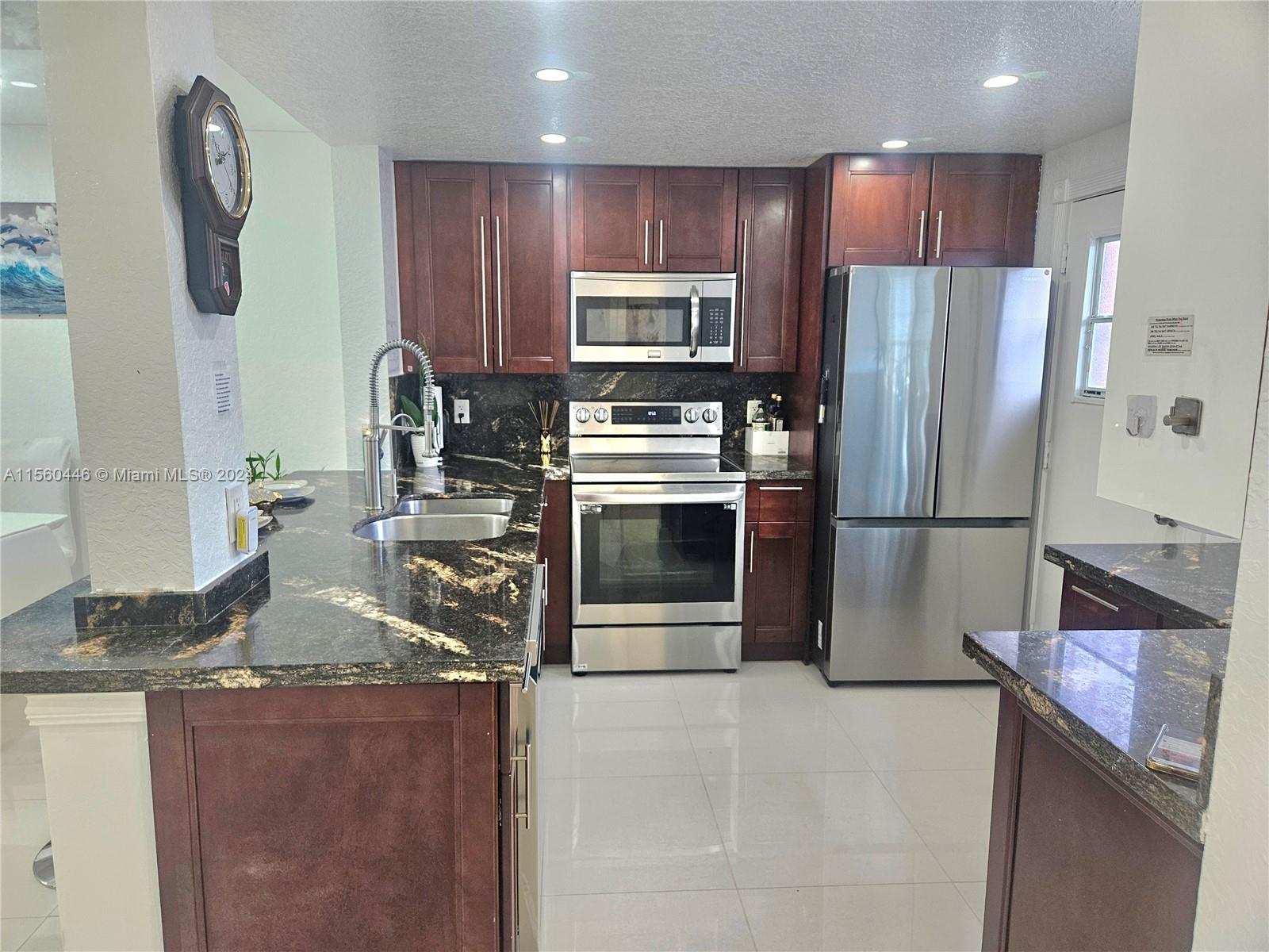 301 NE 14th Ave 207, Hallandale Beach, Florida 33009, 2 Bedrooms Bedrooms, ,2 BathroomsBathrooms,Residential,For Sale,301 NE 14th Ave 207,A11560446