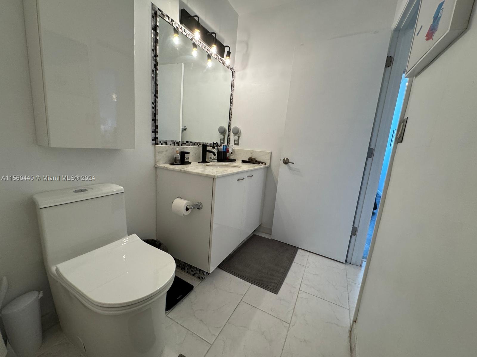 133 NE 2nd Ave 2003, Miami, Florida 33132, 1 Bedroom Bedrooms, ,1 BathroomBathrooms,Residentiallease,For Rent,133 NE 2nd Ave 2003,A11560449