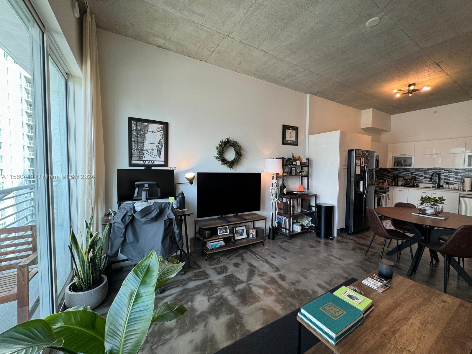 133 NE 2nd Ave 2003, Miami, Florida 33132, 1 Bedroom Bedrooms, ,1 BathroomBathrooms,Residentiallease,For Rent,133 NE 2nd Ave 2003,A11560449