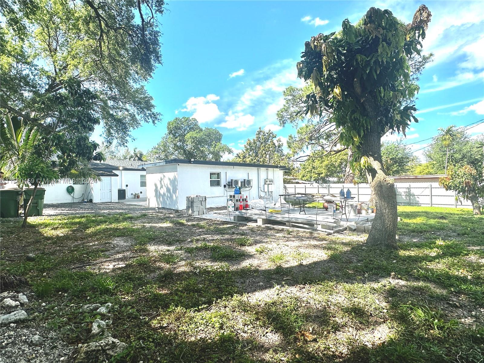 541 NE 142nd St, North Miami, Florida 33161, ,Residentialincome,For Sale,541 NE 142nd St,A11560459