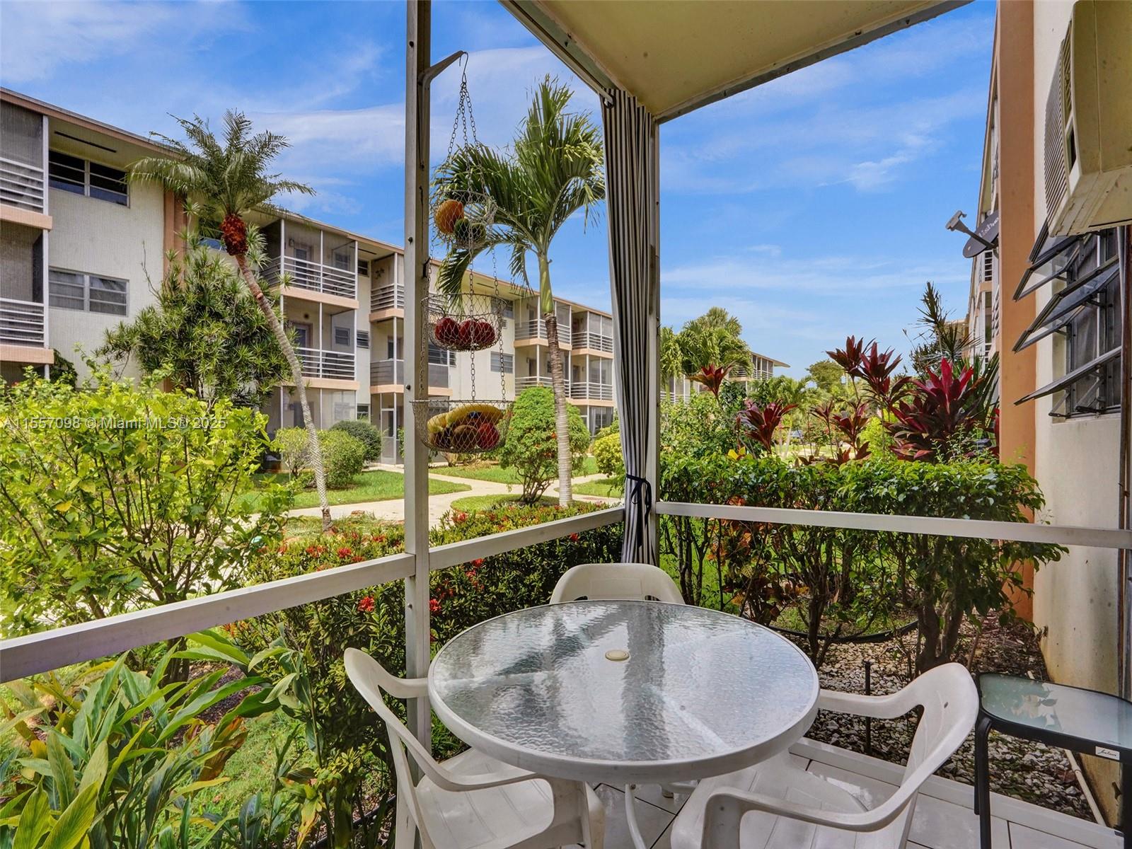 17090 NE 14th Ave 104, North Miami Beach, Florida 33162, 1 Bedroom Bedrooms, ,1 BathroomBathrooms,Residential,For Sale,17090 NE 14th Ave 104,A11557098