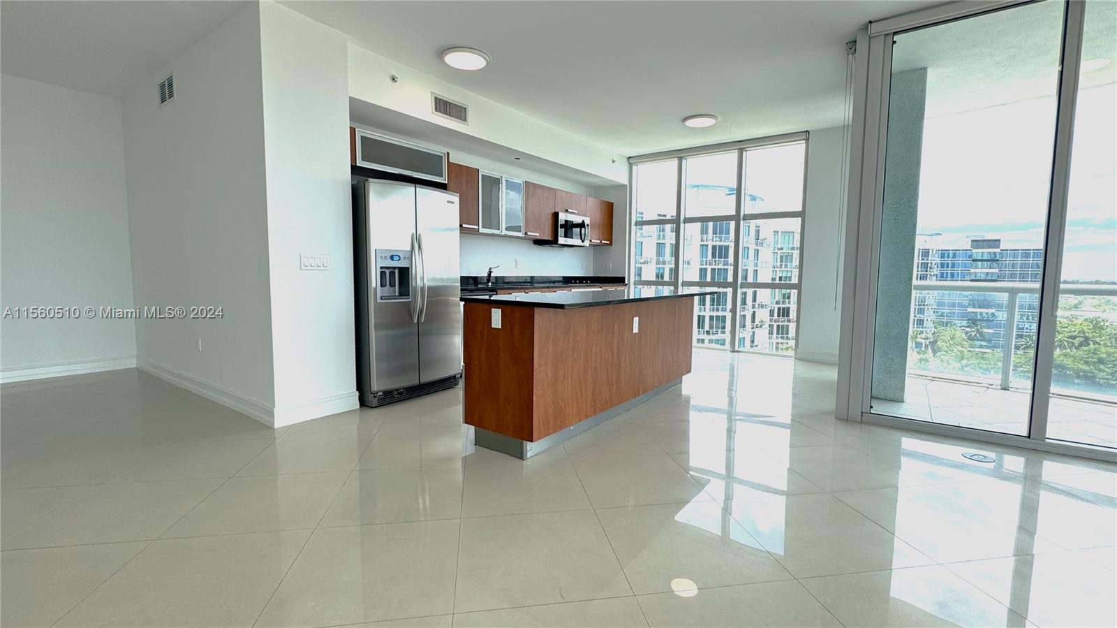 3131 NE 188th St 1-1102, Aventura, Florida 33180, 3 Bedrooms Bedrooms, ,2 BathroomsBathrooms,Residentiallease,For Rent,3131 NE 188th St 1-1102,A11560510