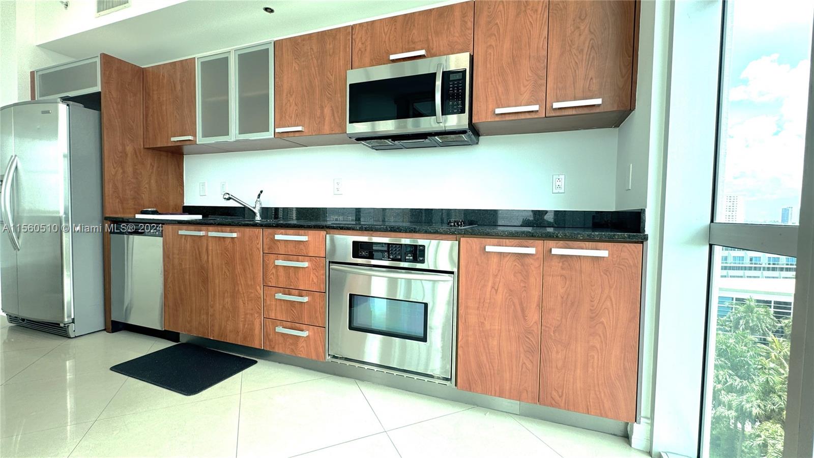 3131 NE 188th St 1-1102, Aventura, Florida 33180, 3 Bedrooms Bedrooms, ,2 BathroomsBathrooms,Residentiallease,For Rent,3131 NE 188th St 1-1102,A11560510