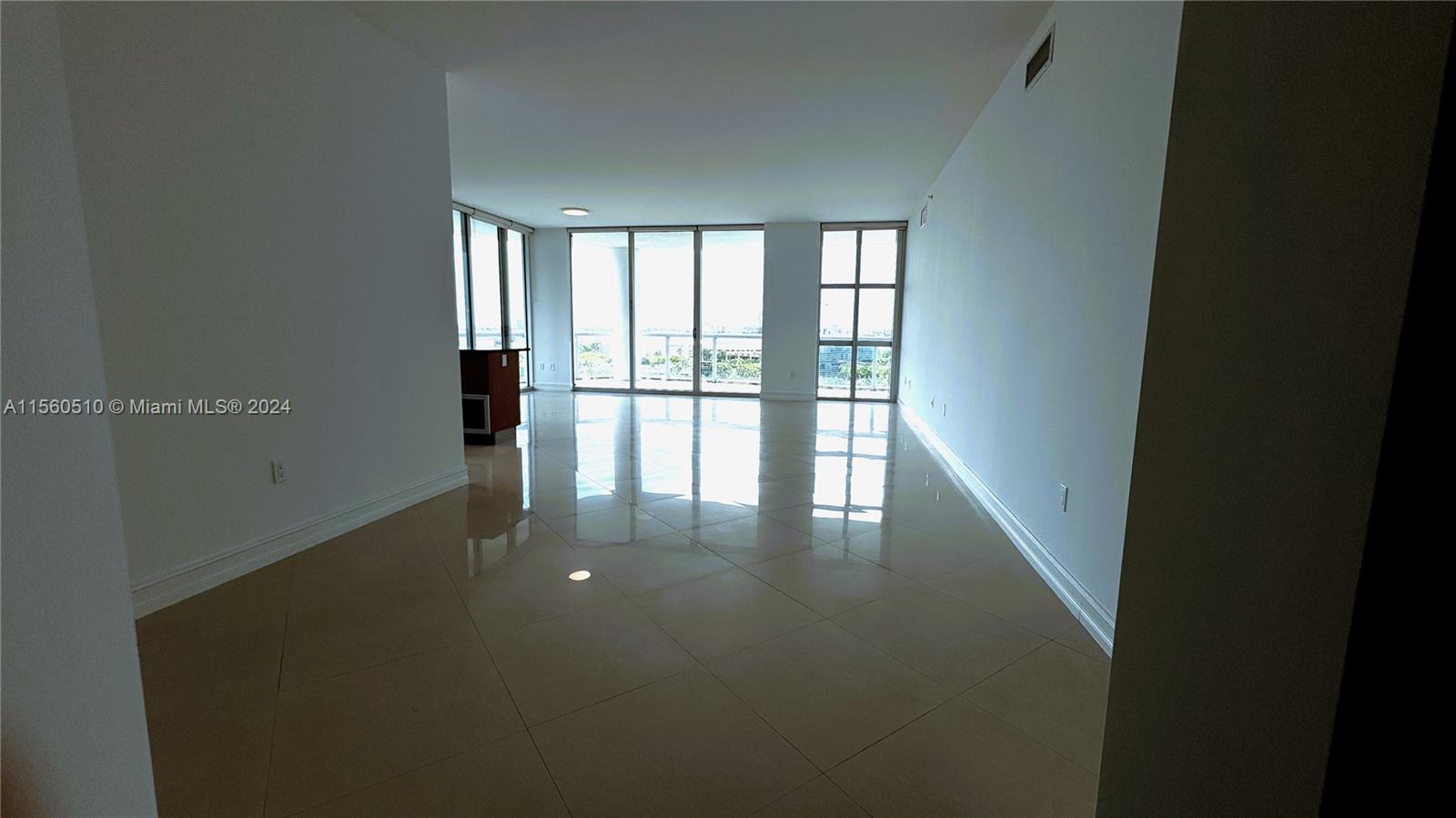 3131 NE 188th St 1-1102, Aventura, Florida 33180, 3 Bedrooms Bedrooms, ,2 BathroomsBathrooms,Residentiallease,For Rent,3131 NE 188th St 1-1102,A11560510