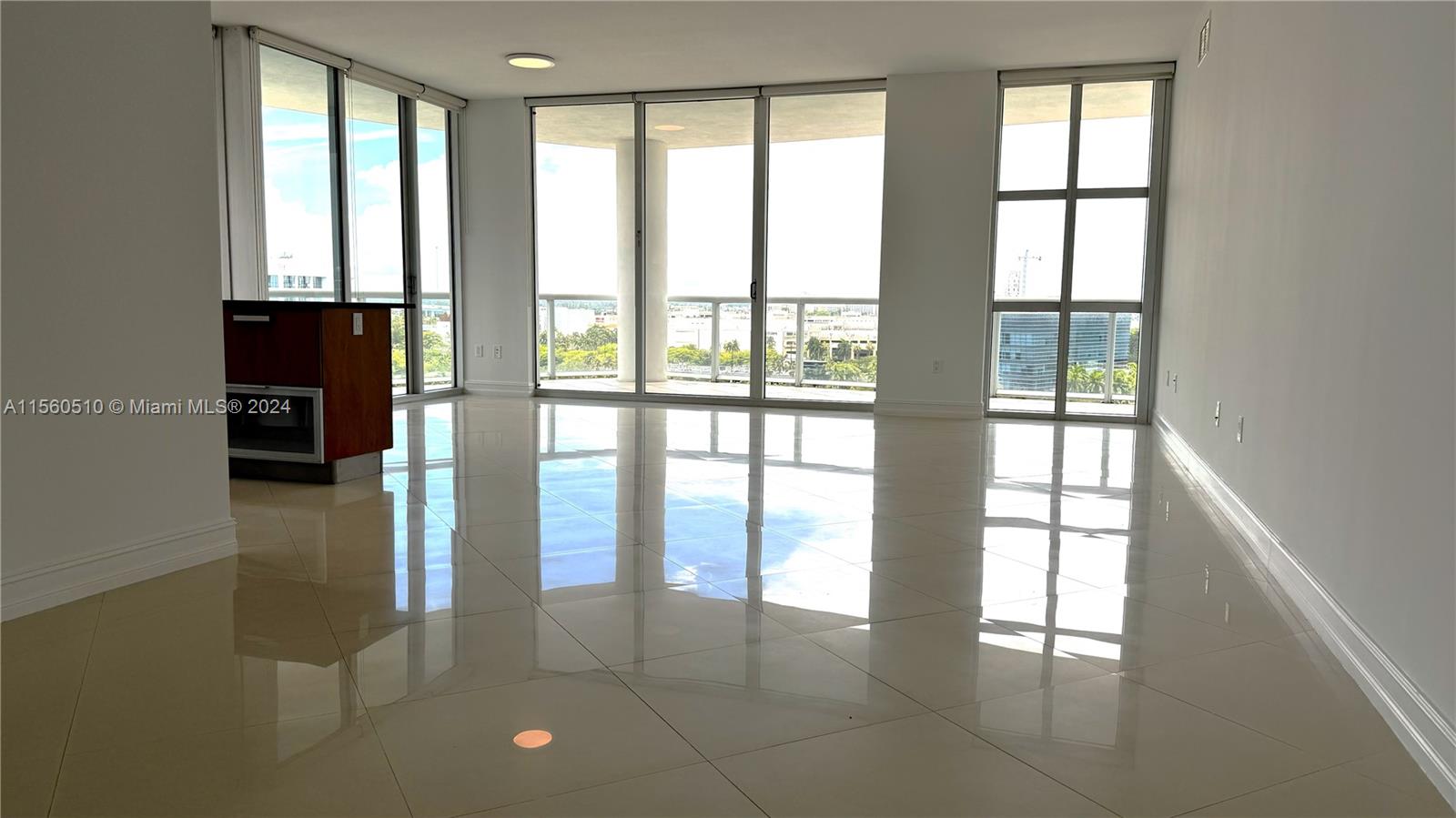 3131 NE 188th St 1-1102, Aventura, Florida 33180, 3 Bedrooms Bedrooms, ,2 BathroomsBathrooms,Residentiallease,For Rent,3131 NE 188th St 1-1102,A11560510