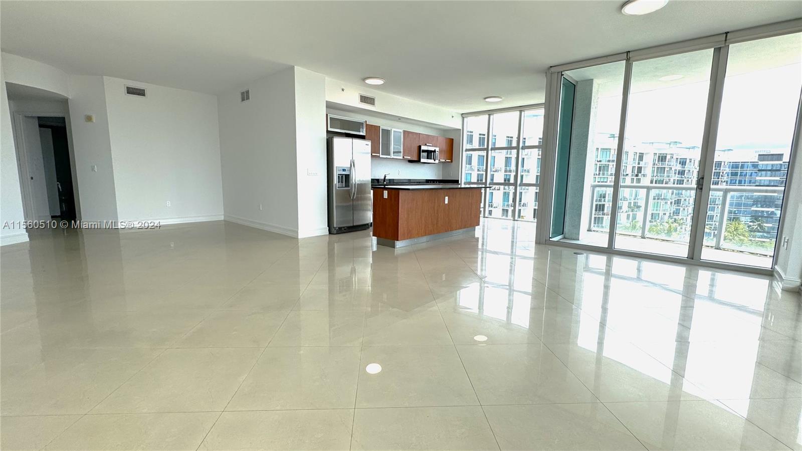 3131 NE 188th St 1-1102, Aventura, Florida 33180, 3 Bedrooms Bedrooms, ,2 BathroomsBathrooms,Residentiallease,For Rent,3131 NE 188th St 1-1102,A11560510