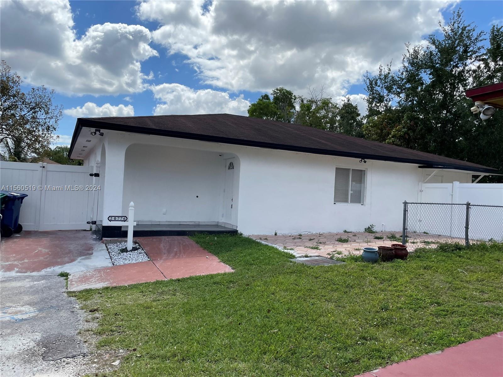 20776 NW 41st Ave Rd, Miami Gardens, Florida 33055, 3 Bedrooms Bedrooms, ,1 BathroomBathrooms,Residentiallease,For Rent,20776 NW 41st Ave Rd,A11560519