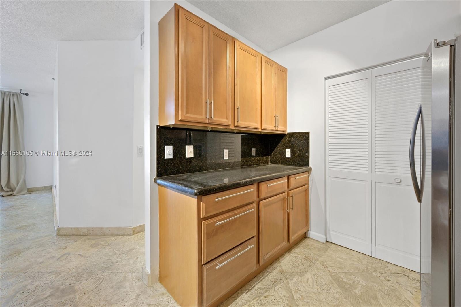 19901 E Country Club Dr 2108, Aventura, Florida 33180, 2 Bedrooms Bedrooms, ,2 BathroomsBathrooms,Residentiallease,For Rent,19901 E Country Club Dr 2108,A11560105