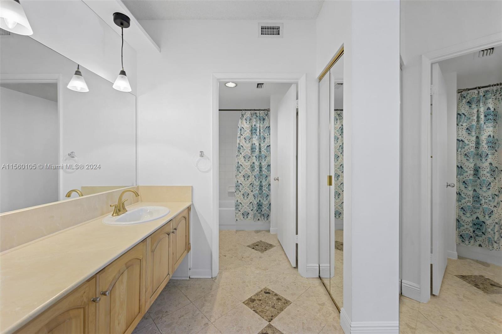 19901 E Country Club Dr 2108, Aventura, Florida 33180, 2 Bedrooms Bedrooms, ,2 BathroomsBathrooms,Residentiallease,For Rent,19901 E Country Club Dr 2108,A11560105