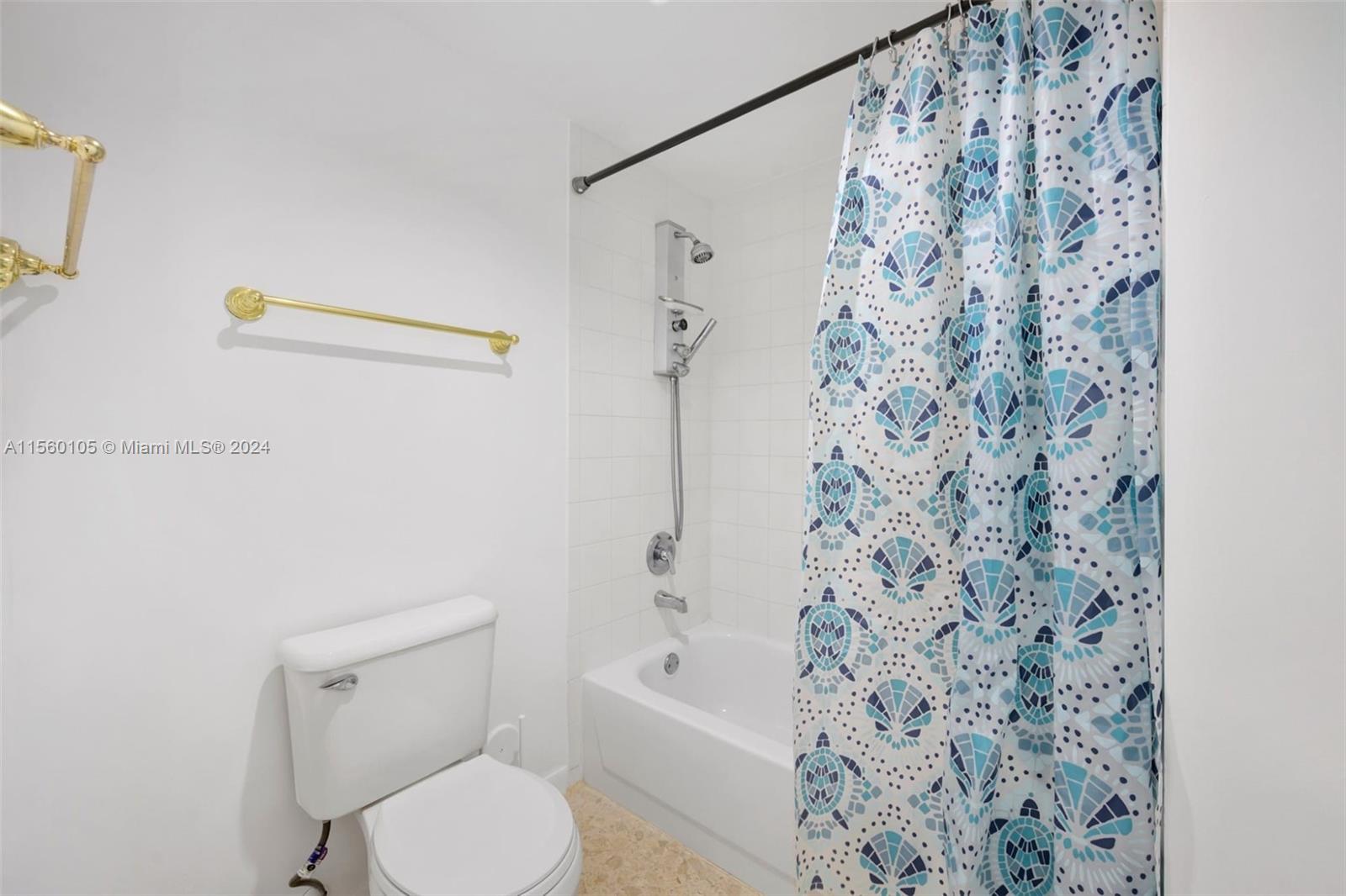 19901 E Country Club Dr 2108, Aventura, Florida 33180, 2 Bedrooms Bedrooms, ,2 BathroomsBathrooms,Residentiallease,For Rent,19901 E Country Club Dr 2108,A11560105