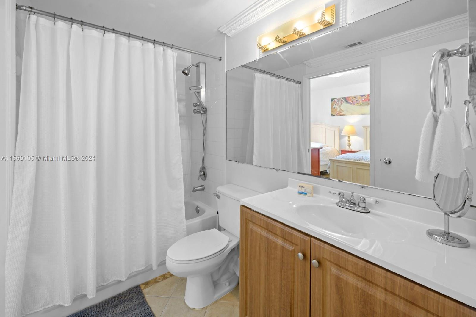 19901 E Country Club Dr 2108, Aventura, Florida 33180, 2 Bedrooms Bedrooms, ,2 BathroomsBathrooms,Residentiallease,For Rent,19901 E Country Club Dr 2108,A11560105