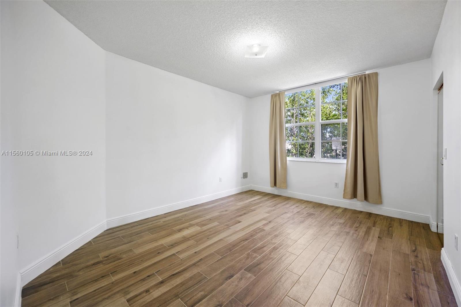 19901 E Country Club Dr 2108, Aventura, Florida 33180, 2 Bedrooms Bedrooms, ,2 BathroomsBathrooms,Residentiallease,For Rent,19901 E Country Club Dr 2108,A11560105