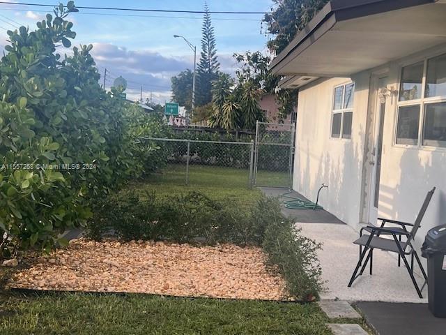 Miami, Florida 33145, 3 Bedrooms Bedrooms, ,2 BathroomsBathrooms,Residentiallease,For Rent,A11557258