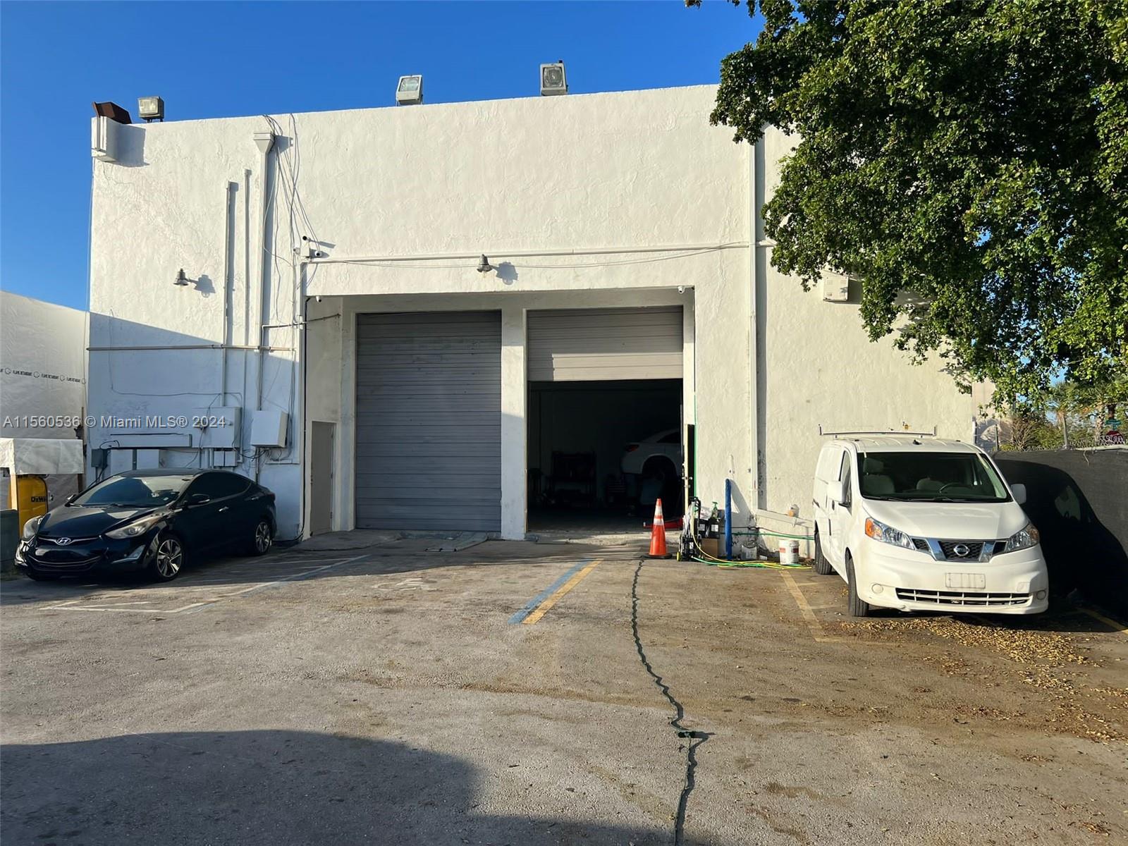 5900 Dewey St, Hollywood, Florida 33023, ,Businessopportunity,For Sale,5900 Dewey St,A11560536