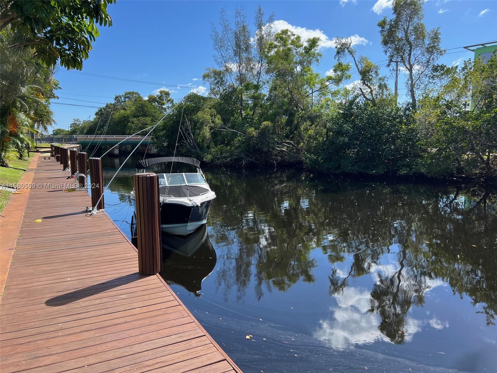 1407 NE 56th St 202, Fort Lauderdale, Florida 33334, 2 Bedrooms Bedrooms, ,2 BathroomsBathrooms,Residentiallease,For Rent,1407 NE 56th St 202,A11560559